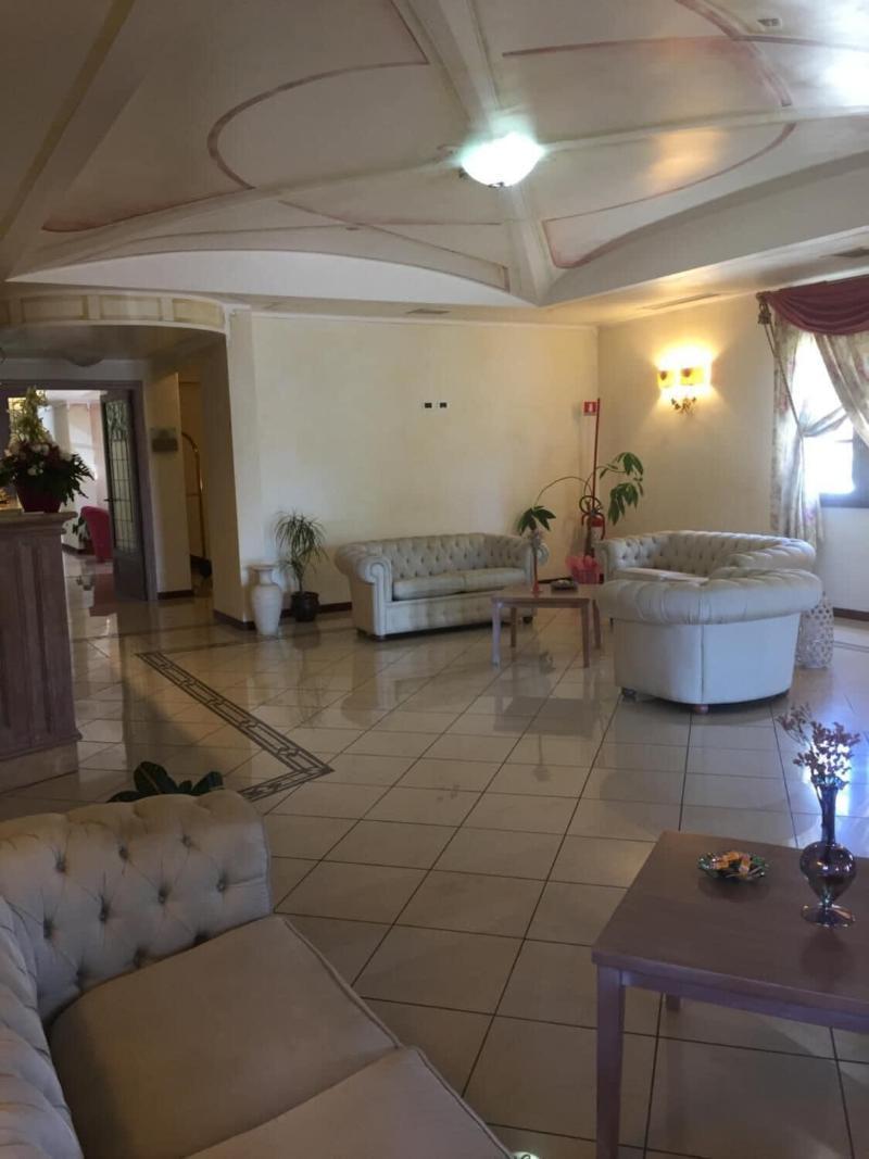 Hotel Terra Di Gallura Budoni Exterior foto